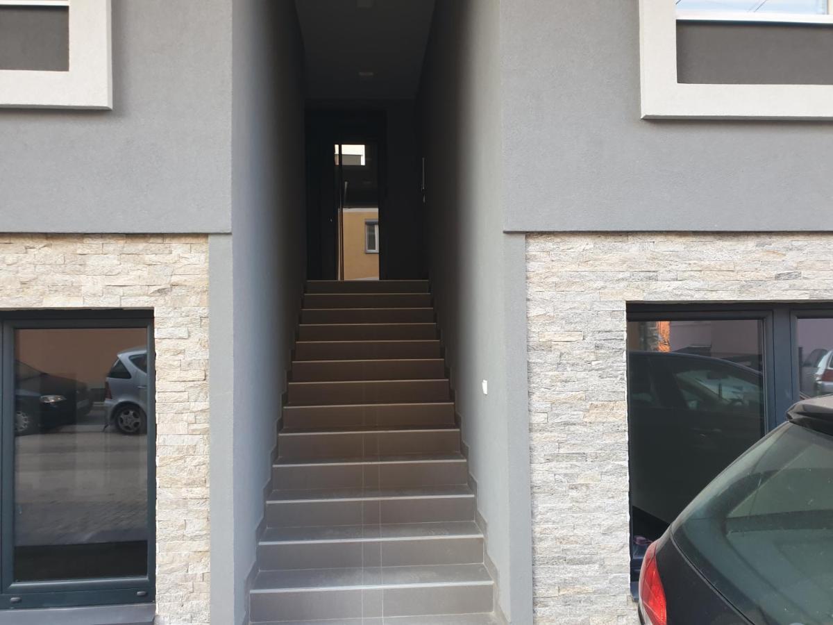 Apartament Elena Lux Užice Zewnętrze zdjęcie